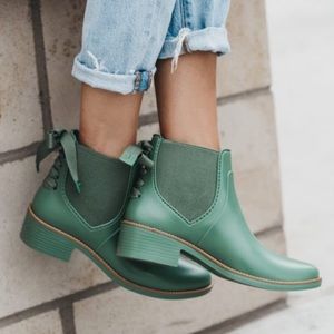 Bernardo Green Boots Size 10